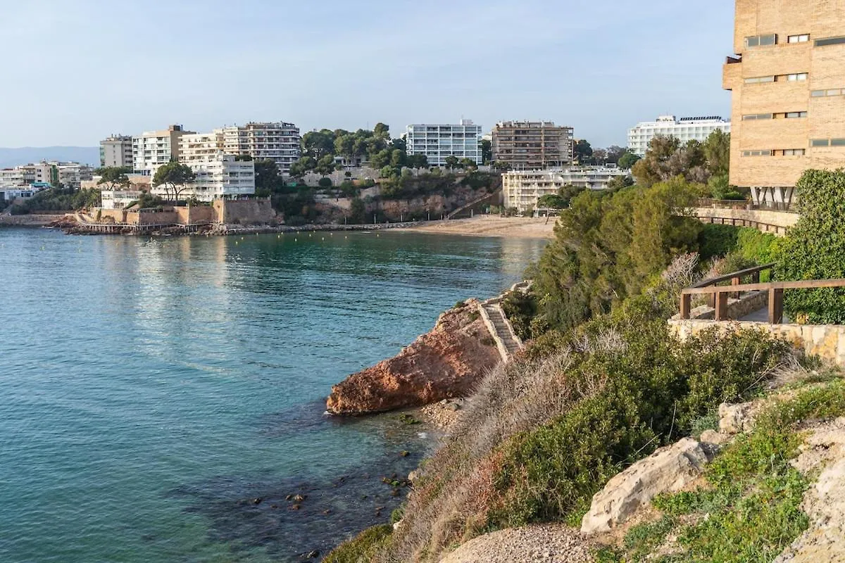 Salou Studio By Beach & Pool - Ac - Free Parking 0*,  Spagna